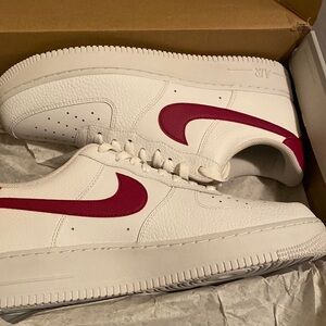 Air Force one ‘07 white/team red – white